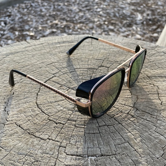 Unisex Mirror Sunglasses - Picture 3 of 3